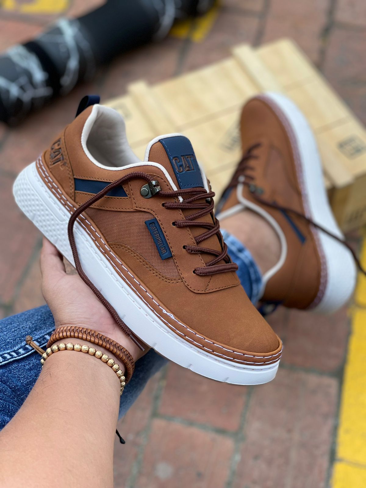 Tenis CT Triple Líneas Caballero