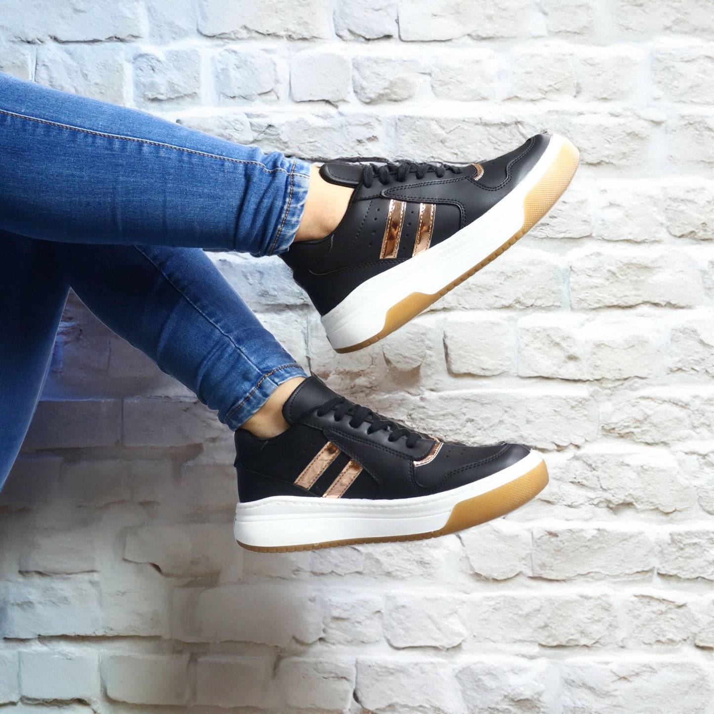 Tenis Bolichero 2 Línea Dama Cómodos De Moda