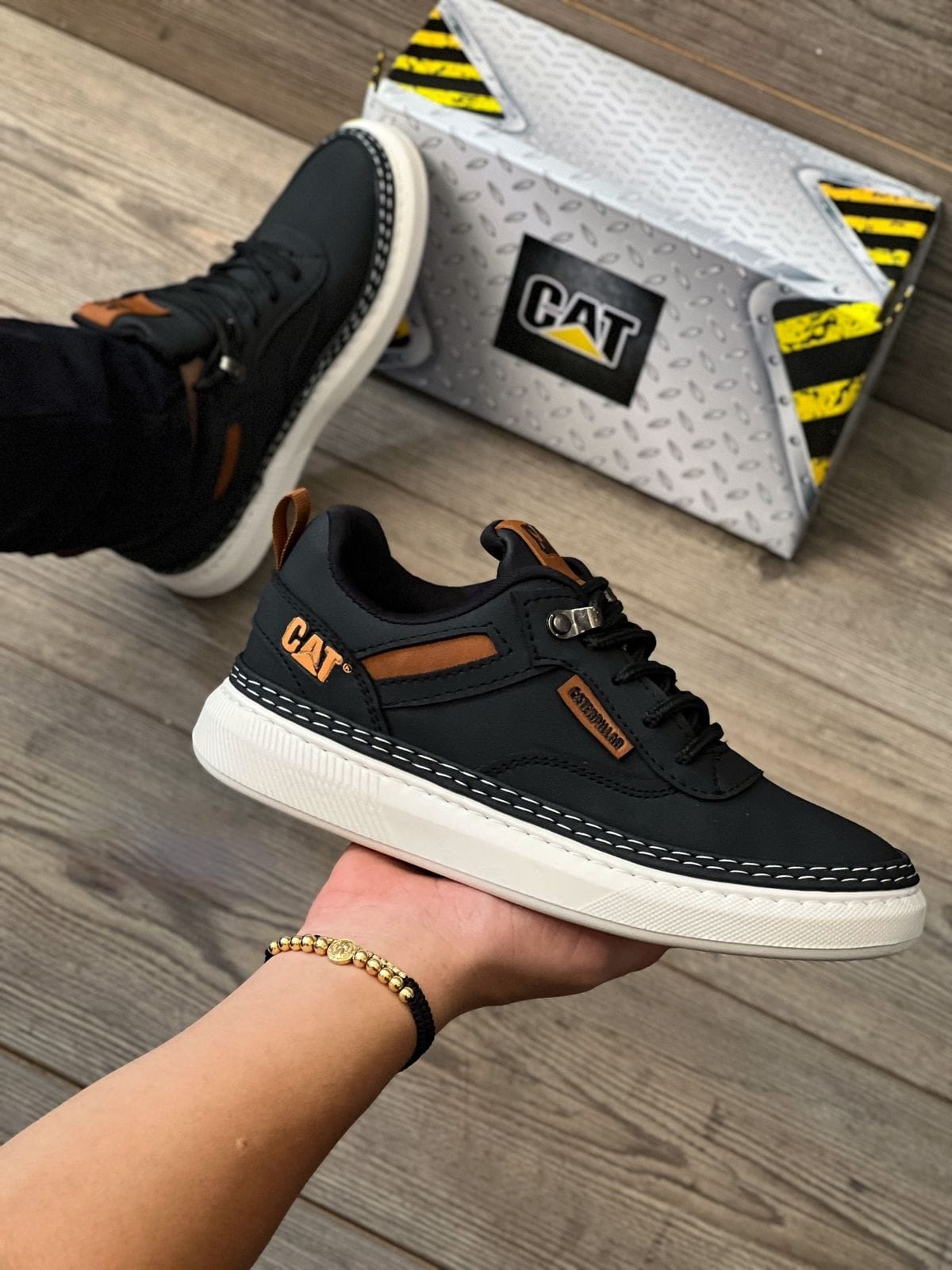 Tenis CT Triple Líneas Caballero