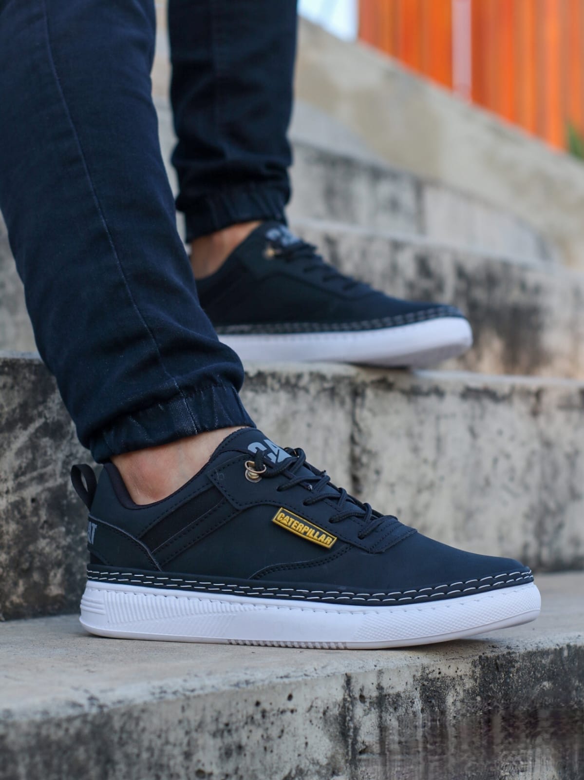 Tenis CT Triple Líneas Caballero